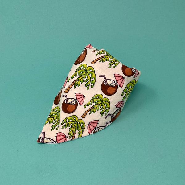 Piña Colada on the Beach Bandana - The Woof Warehouse