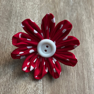 Upcycled Fabric Collar Flowers - The Woof Warehouse